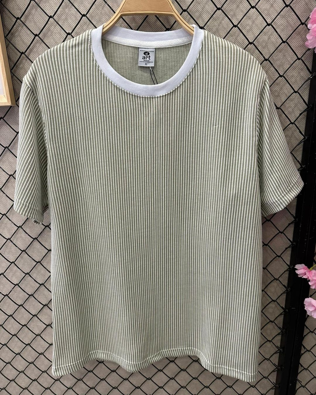 Çizgili Bisiklet Yaka T-Shirt